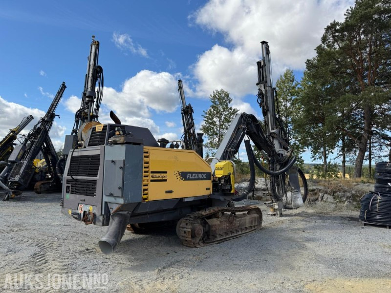 2013 Atlas Copco FlexiROC T35R-01CME boreslipper - Veliki kamon za bušenje: slika 4 2013 Atlas Copco FlexiROC T35R-01CME boreslipper - Veliki kamon za bušenje: slika 4