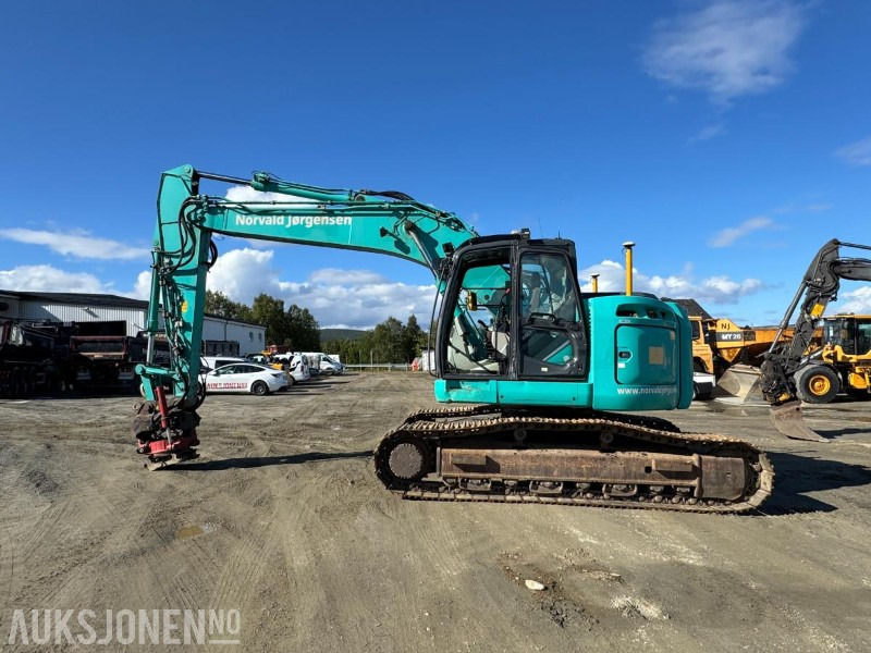 2013 Kobelco SK230SRLC-3 - Novatron GPS - Rotortilt - Sertifisert - 10093T - Bager: slika 2 2013 Kobelco SK230SRLC-3 - Novatron GPS - Rotortilt - Sertifisert - 10093T - Bager: slika 2