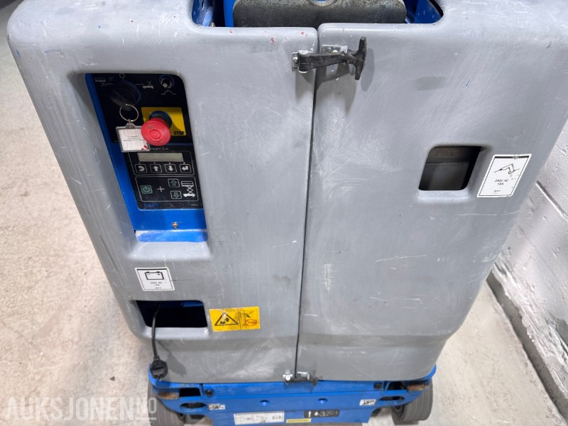 2014 Genie GRC-12 - 5,5m mastelift - Vazdušna platforma: slika 5 2014 Genie GRC-12 - 5,5m mastelift - Vazdušna platforma: slika 5