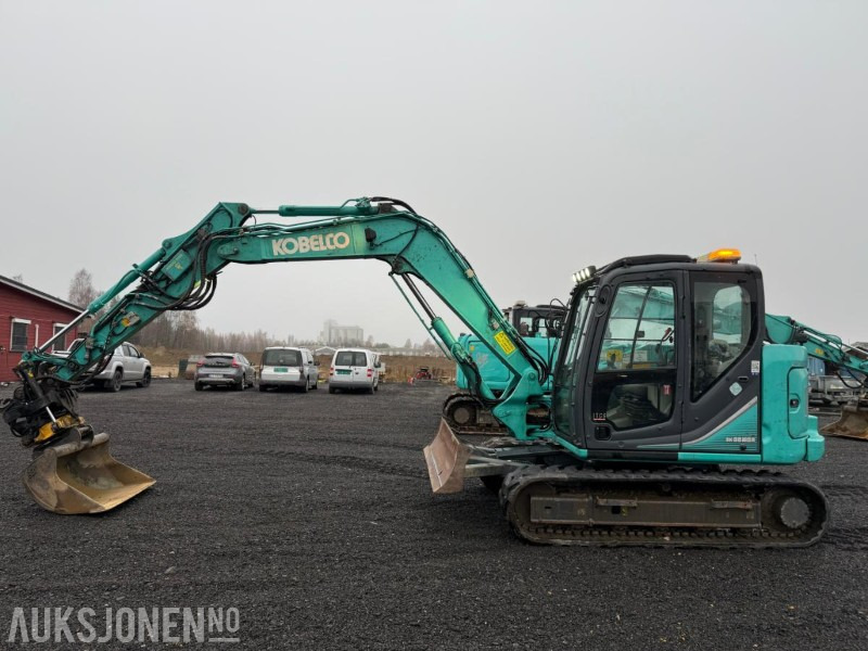 2015 Kobelco SK85MSR-3E Gummibelter, Engcon tiltrotator, 6213 timer - Bager: slika 2 2015 Kobelco SK85MSR-3E Gummibelter, Engcon tiltrotator, 6213 timer - Bager: slika 2