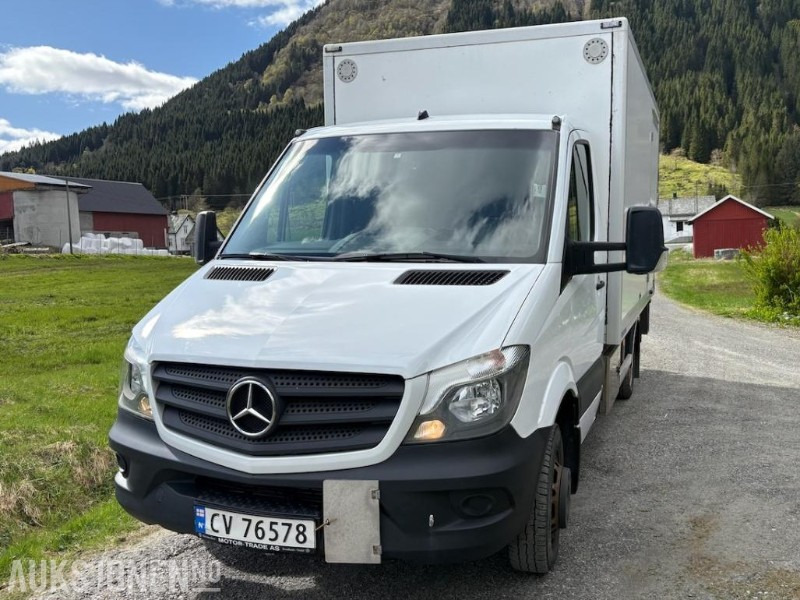 2015 Mercedes-Benz Sprinter ADR-godkjent Løftelem Hengerfeste - Kamion sa zatvorenim sandukom: slika 1 2015 Mercedes-Benz Sprinter ADR-godkjent Løftelem Hengerfeste - Kamion sa zatvorenim sandukom: slika 1