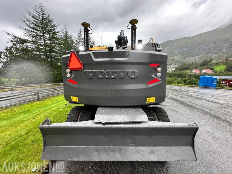 2015 Volvo EW160E Hjulgraver (7416 timer) m/ Foss-Eik tilhenger, Steelwrist tiltrotator og Gjerstad utstyr - Bager: slika 4 2015 Volvo EW160E Hjulgraver (7416 timer) m/ Foss-Eik tilhenger, Steelwrist tiltrotator og Gjerstad utstyr - Bager: slika 4