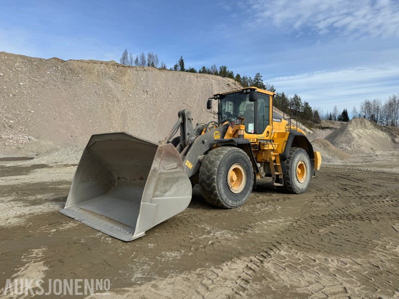 2015 Volvo L180H Hjullaster - Spakestyring - Sentralsmøring - Utovarivač točkaš: slika 1 2015 Volvo L180H Hjullaster - Spakestyring - Sentralsmøring - Utovarivač točkaš: slika 1