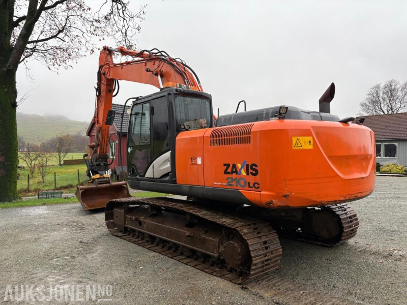 2016 Hitachi ZX210LC-5B med Engcon tiltrotator, planeringsskuffe og Gjerstad graveskuff - Bager: slika 5 2016 Hitachi ZX210LC-5B med Engcon tiltrotator, planeringsskuffe og Gjerstad graveskuff - Bager: slika 5