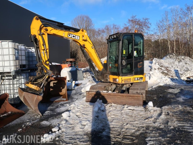 Bager 2016 JCB 51R-1 Gravemaskin - Engcon tiltrotator - Pusskuffe - Graveskuffe - Smalskuffe - Sentralsmøring - Sertifisert: slika 1