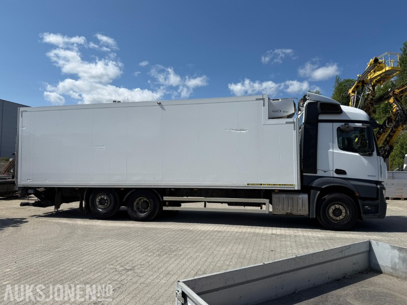 2016 Mercedes-Benz Actros 2553, 530hk, skapbil med kjøling, baklem, automat, - Kamion sa zatvorenim sandukom: slika 4 2016 Mercedes-Benz Actros 2553, 530hk, skapbil med kjøling, baklem, automat, - Kamion sa zatvorenim sandukom: slika 4
