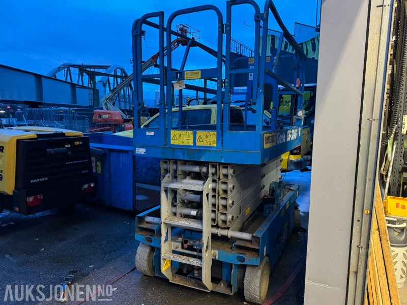 2017 Genie GS3246 sakselift / Rep.objekt - Vazdušna platforma: slika 2 2017 Genie GS3246 sakselift / Rep.objekt - Vazdušna platforma: slika 2