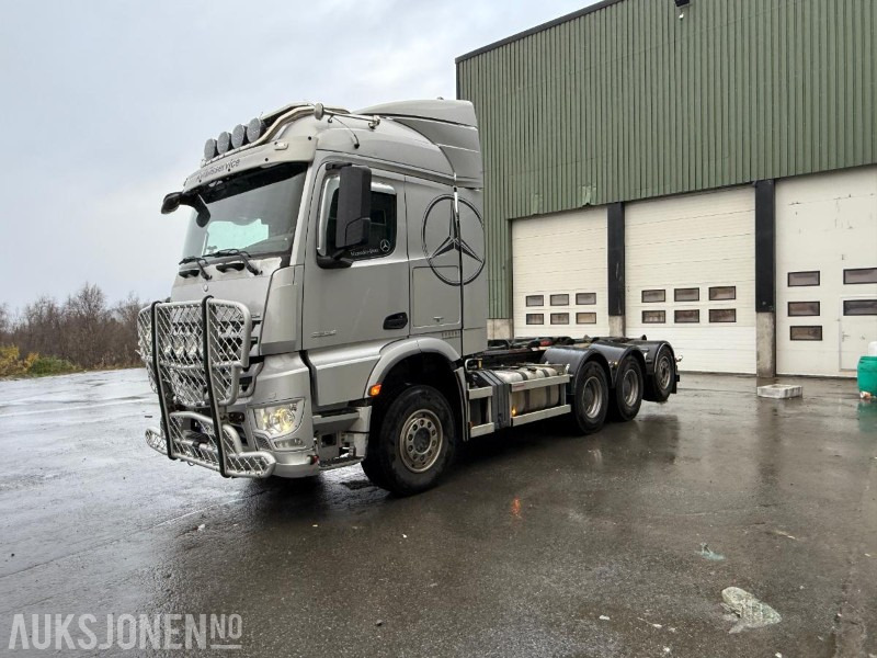 2017 Mercedes-Benz AROCS 3258 Krokbil 8X4 - Hiab 22T - Påkostet - export - 330000KM - Kamion sa hidrauličnom kukom: slika 1 2017 Mercedes-Benz AROCS 3258 Krokbil 8X4 - Hiab 22T - Påkostet - export - 330000KM - Kamion sa hidrauličnom kukom: slika 1
