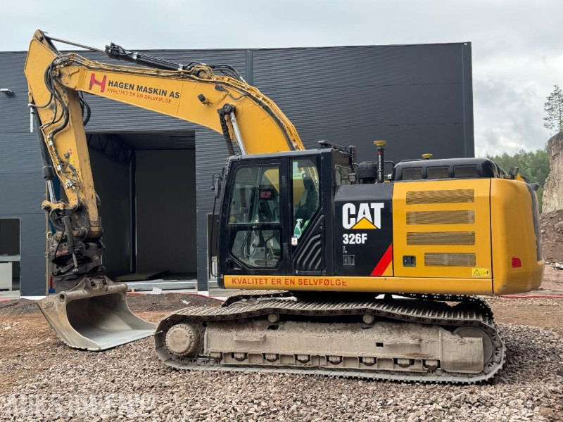 2018 Cat 326FL gravemaskin / 2 skuffer / GPS - Bager: slika 3 2018 Cat 326FL gravemaskin / 2 skuffer / GPS - Bager: slika 3
