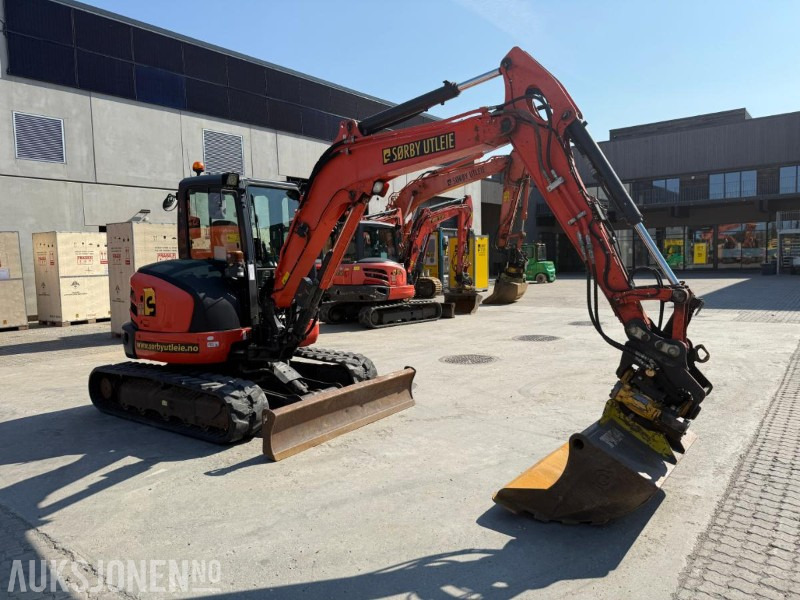 2018 Kubota U55-4 BELTEGRAVER ENGCON TILTROTATOR 2 SKUFFER SERVICEHISTORIKK SENTRALSMØRING - Bager: slika 2 2018 Kubota U55-4 BELTEGRAVER ENGCON TILTROTATOR 2 SKUFFER SERVICEHISTORIKK SENTRALSMØRING - Bager: slika 2