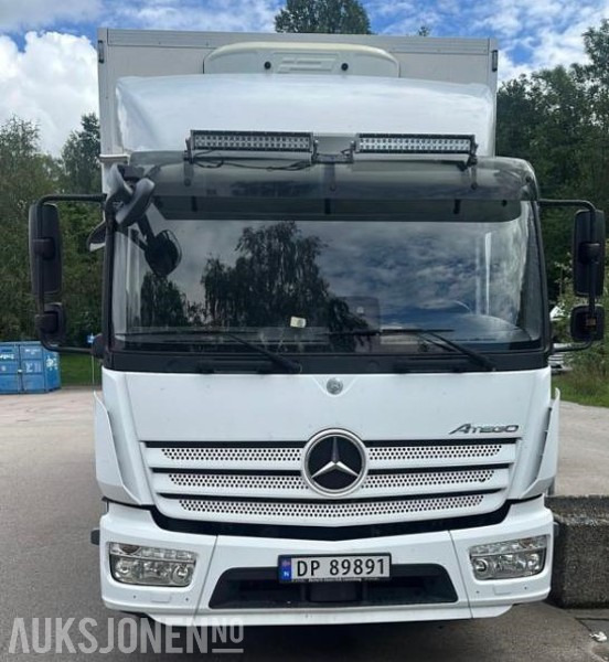 2018 Mercedes-Benz ATEGO 16 paller - Kamion sa zatvorenim sandukom: slika 4 2018 Mercedes-Benz ATEGO 16 paller - Kamion sa zatvorenim sandukom: slika 4