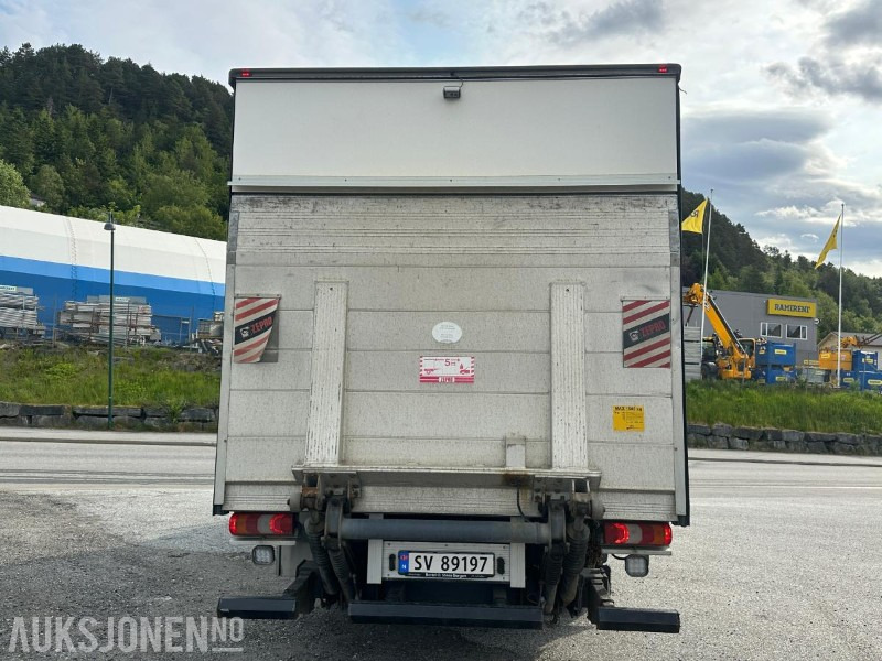 2018 Mercedes-Benz ATEGO - Kamion sa zatvorenim sandukom: slika 4 2018 Mercedes-Benz ATEGO - Kamion sa zatvorenim sandukom: slika 4