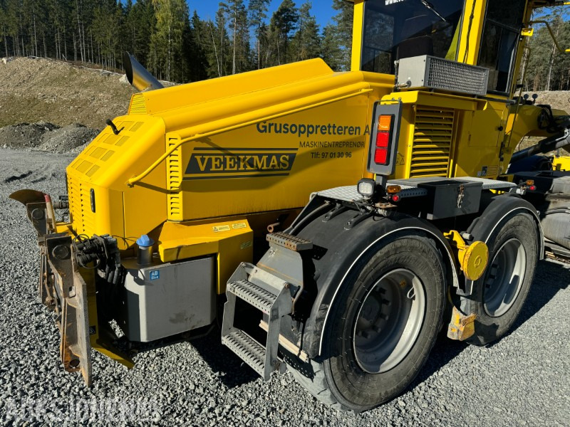 2018 VEEKMAS FG2428 HØVEL - Građevinska oprema: slika 4 2018 VEEKMAS FG2428 HØVEL - Građevinska oprema: slika 4