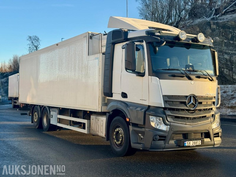 2019 Mercedes-Benz Actros 2545 L 6x2 Kjølebil - Eu-godkjent til 06/26 - Km: 193419 - Kamion sa zatvorenim sandukom: slika 2 2019 Mercedes-Benz Actros 2545 L 6x2 Kjølebil - Eu-godkjent til 06/26 - Km: 193419 - Kamion sa zatvorenim sandukom: slika 2