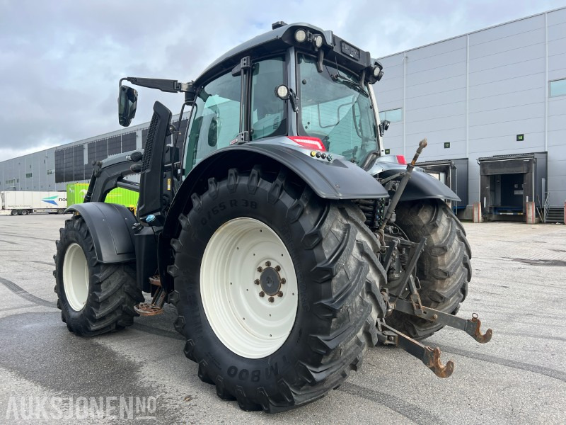 2019 Valtra N174D 1C8 - frontlaster - Traktor: slika 3 2019 Valtra N174D 1C8 - frontlaster - Traktor: slika 3