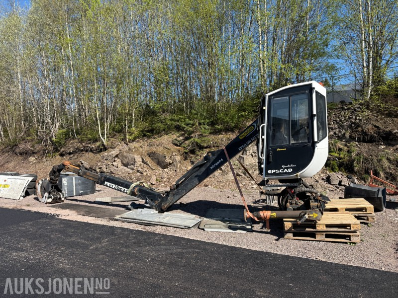 2020 Palfinger Epsilon M121L83 Tømmerkran med kontroller - 20 m - Kran: slika 1 2020 Palfinger Epsilon M121L83 Tømmerkran med kontroller - 20 m - Kran: slika 1