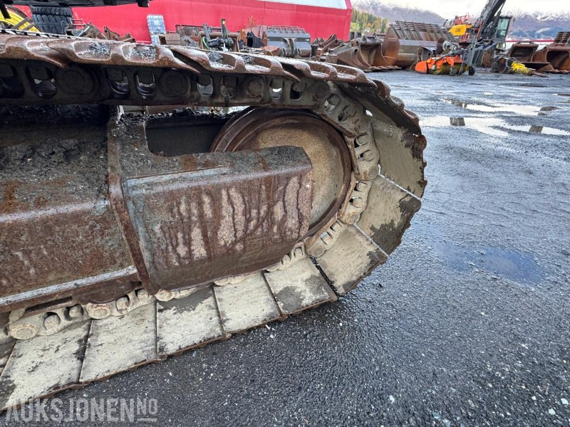 Bager guseničar 2020 Volvo ECR 235EL Gravemaskin - S70 feste - Pusskuffe - Sentralsmøring - bunkringspumpe - Tiltrotator - Pusskuffe - Sertifisert: slika 11 Bager guseničar 2020 Volvo ECR 235EL Gravemaskin - S70 feste - Pusskuffe - Sentralsmøring - bunkringspumpe - Tiltrotator - Pusskuffe - Sertifisert: slika 11