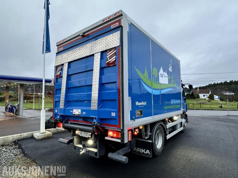 2023 Volvo FL 250 4X2 Euro6T Skapbil - ny ZEPRO lift, nylig fullservice, lav km - kun 8517km - Kamion sa zatvorenim sandukom: slika 5 2023 Volvo FL 250 4X2 Euro6T Skapbil - ny ZEPRO lift, nylig fullservice, lav km - kun 8517km - Kamion sa zatvorenim sandukom: slika 5
