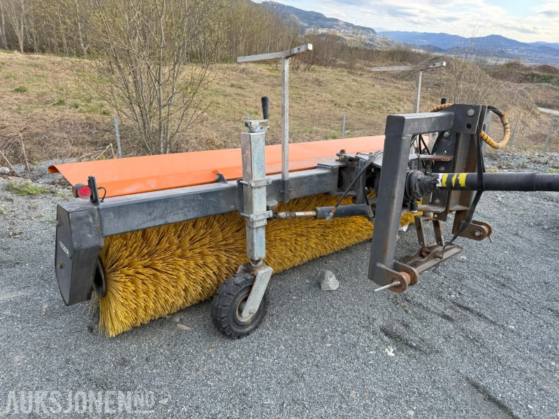 2024 Nesbo FM 2800 S – PTO-drevet kostemaskin - Građevinska oprema: slika 4 2024 Nesbo FM 2800 S – PTO-drevet kostemaskin - Građevinska oprema: slika 4