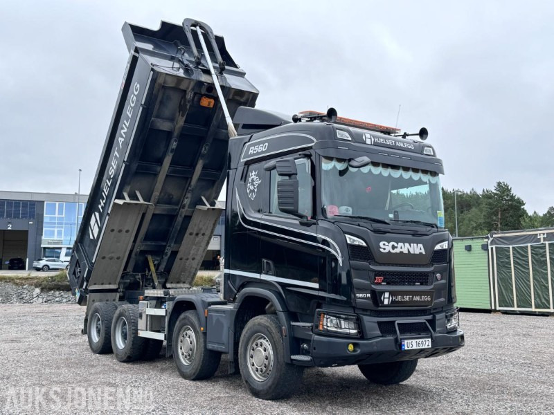 2024 Scania 560R XT tippbil - 8x4 - Istrail påbygg - Navreduksjon - Varme i kasse - Kassevibrator - Gått kun 47.000 km - Istovarivač: slika 3 2024 Scania 560R XT tippbil - 8x4 - Istrail påbygg - Navreduksjon - Varme i kasse - Kassevibrator - Gått kun 47.000 km - Istovarivač: slika 3