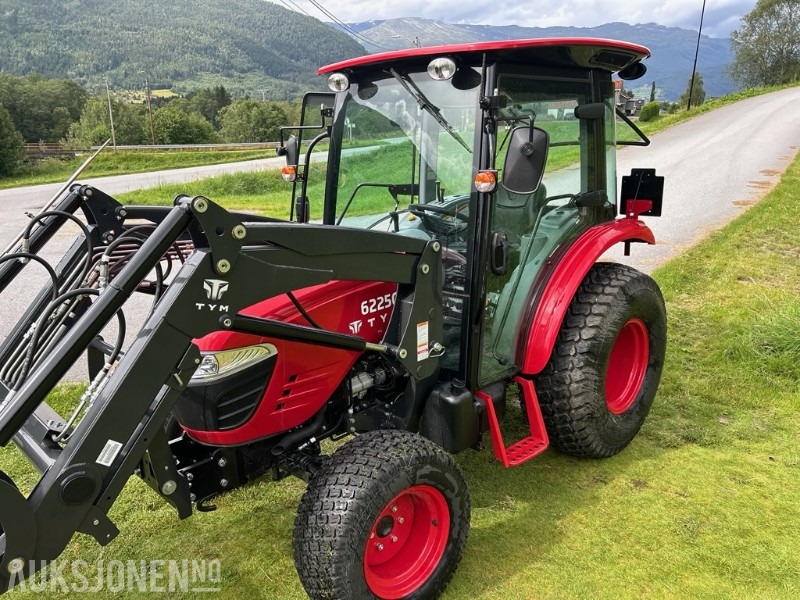 2024 TYM 6225 Traktor m/frontlaster - Traktor: slika 1 2024 TYM 6225 Traktor m/frontlaster - Traktor: slika 1