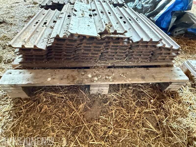 60 cm belteplater til gravemaskin - Građevinska oprema: slika 3 60 cm belteplater til gravemaskin - Građevinska oprema: slika 3