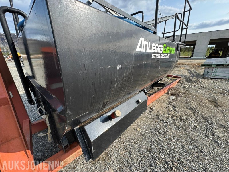 6500L Tank - Građevinska oprema: slika 2 6500L Tank - Građevinska oprema: slika 2