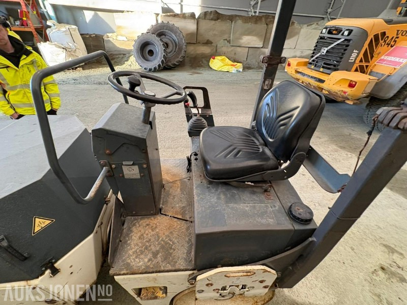 Valjak Bomag BW 100 AD-3 / ASFALTVALS: slika 11