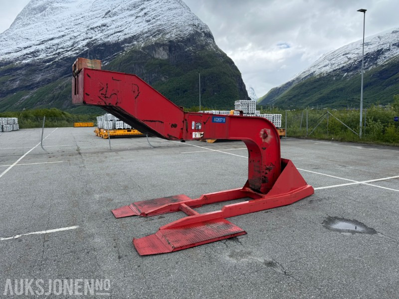 2004 Bollnäs verkstad - GN35 Svanehals for teminaltraktor - Dodatak za Građevinska mašina: slika 1 2004 Bollnäs verkstad - GN35 Svanehals for teminaltraktor - Dodatak za Građevinska mašina: slika 1