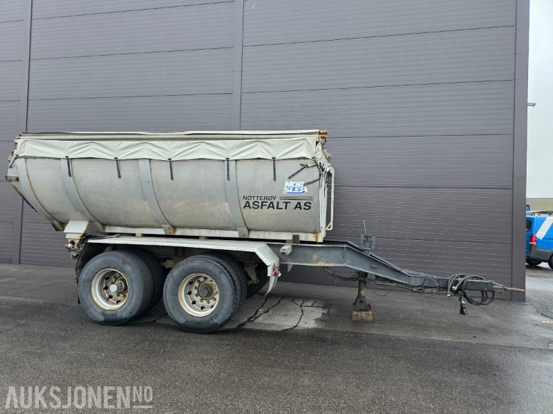 2007 SMP Hydraulisk Pusseskuffe – 1800L | 4 Sylindere | S80 - Dodatak za Građevinska mašina: slika 2 2007 SMP Hydraulisk Pusseskuffe – 1800L | 4 Sylindere | S80 - Dodatak za Građevinska mašina: slika 2