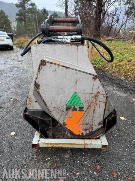 2016 FAE - UML/EX-150 VT - Krattknuser / Vegetasjonsfres med variabel transmisjon - S60 feste - Dodatak za Građevinska mašina: slika 2 2016 FAE - UML/EX-150 VT - Krattknuser / Vegetasjonsfres med variabel transmisjon - S60 feste - Dodatak za Građevinska mašina: slika 2