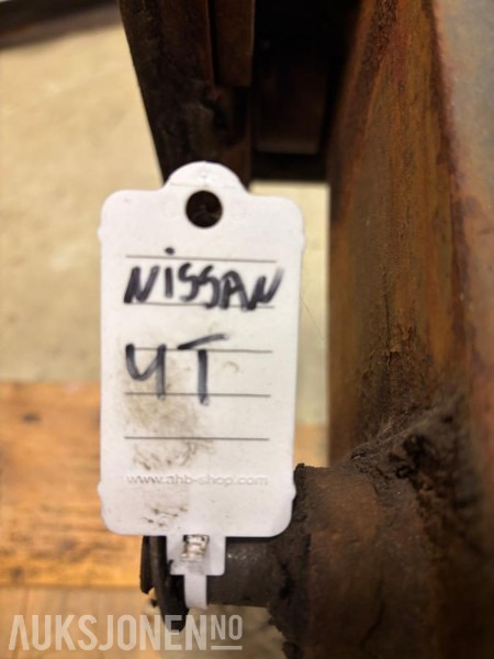 Gaffler til Nissan 4T TRUCK - Dodatak za Građevinska mašina: slika 5 Gaffler til Nissan 4T TRUCK - Dodatak za Građevinska mašina: slika 5