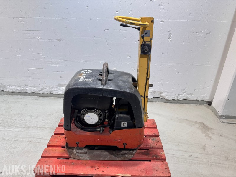 Dynapac LG300 vibroplate / 307kg - Valjak: slika 1 Dynapac LG300 vibroplate / 307kg - Valjak: slika 1
