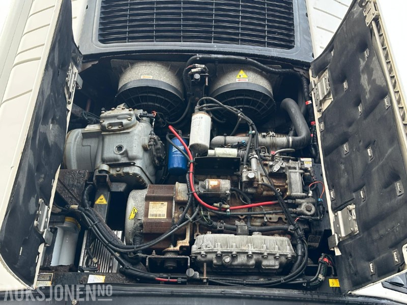 Ekeri FNA Frysesemi 2013 – Carrier Vector 1950 MT – Sideåpning – EU-godkjent til 07/2026 - Poluprikolica hladnjače: slika 3 Ekeri FNA Frysesemi 2013 – Carrier Vector 1950 MT – Sideåpning – EU-godkjent til 07/2026 - Poluprikolica hladnjače: slika 3