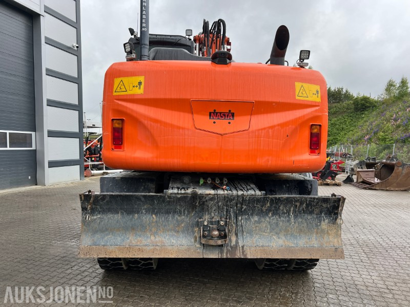 Hitachi ZX140W-5B Engcon tilt, fast puss - Bager: slika 4 Hitachi ZX140W-5B Engcon tilt, fast puss - Bager: slika 4
