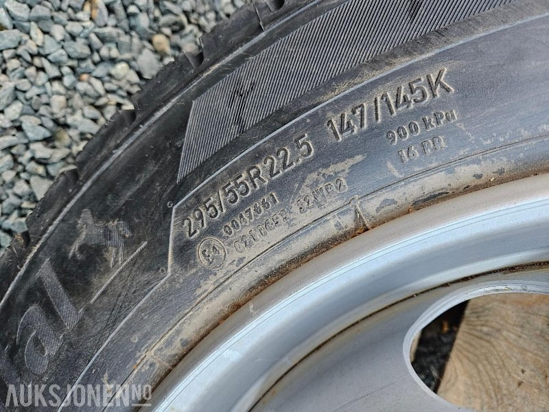 2024 Nytt/ubrukt- Continental Conti EcoPlus HD3+ 295/55R22.5 - Accuride stål felg Maweco reservehjulholder - Kamion: slika 3 2024 Nytt/ubrukt- Continental Conti EcoPlus HD3+ 295/55R22.5 - Accuride stål felg Maweco reservehjulholder - Kamion: slika 3