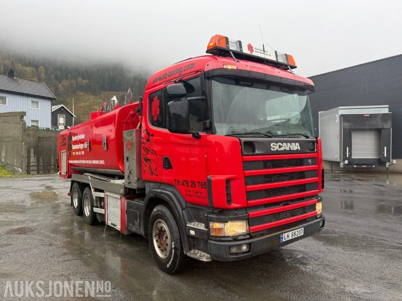 1999 Scania R124 Spyle/sugebil med Korp&Son påbygg - Korisno/ Posebno vozilo: slika 2 1999 Scania R124 Spyle/sugebil med Korp&Son påbygg - Korisno/ Posebno vozilo: slika 2