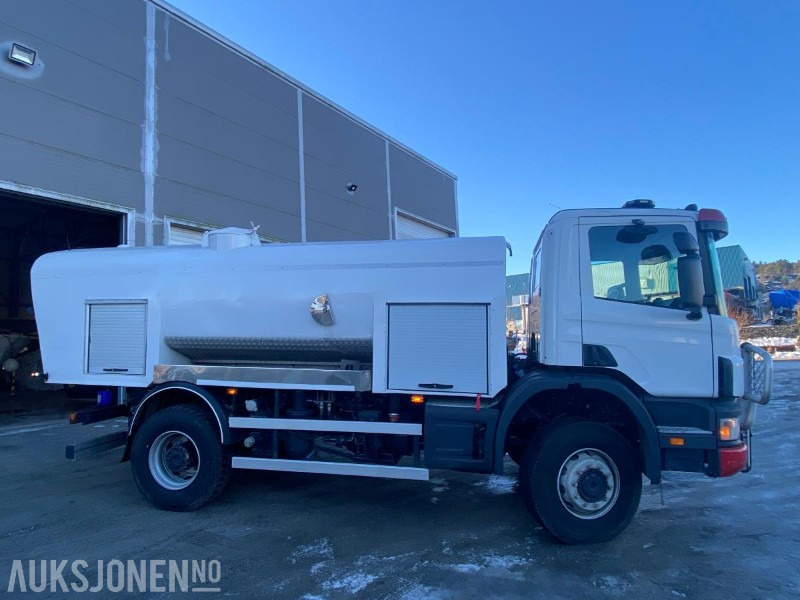 2000 Scania P-serie - Spylebil - Nyrestaurert - 4x4 - Korisno/ Posebno vozilo: slika 4 2000 Scania P-serie - Spylebil - Nyrestaurert - 4x4 - Korisno/ Posebno vozilo: slika 4