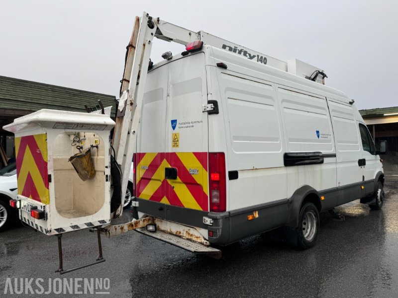 2005 Iveco Daily, Liftbil - UniJet - HPT 65C15, 230.604 km - Nifty lift - VM 140 med personkorg - Sertifisert lift til juni 2026 - Korisno/ Posebno vozilo: slika 4 2005 Iveco Daily, Liftbil - UniJet - HPT 65C15, 230.604 km - Nifty lift - VM 140 med personkorg - Sertifisert lift til juni 2026 - Korisno/ Posebno vozilo: slika 4