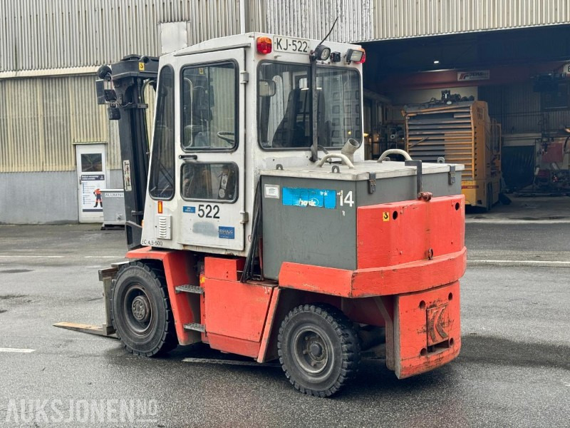 1995 Kalmar EC415 - 500 - Gaffeltruck - Elektrisk - Timer: 8194 - Oprema za rukovanje materijalima: slika 2 1995 Kalmar EC415 - 500 - Gaffeltruck - Elektrisk - Timer: 8194 - Oprema za rukovanje materijalima: slika 2