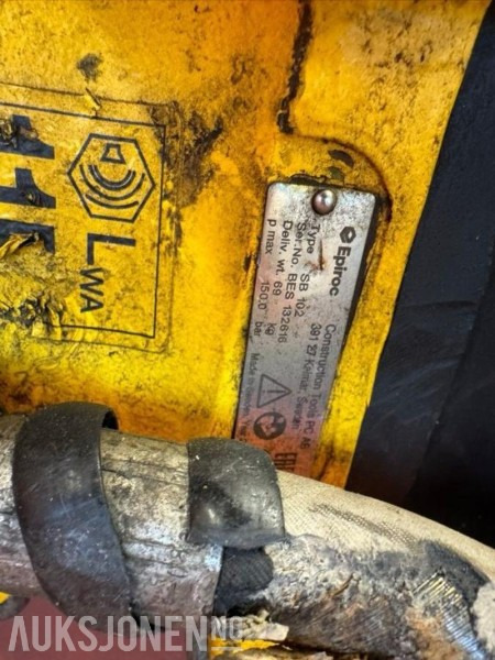 Pigghammer til minigraver Atlas Copco SB 102 / 69 kg / p max 150 bar / feste S30 / 180 modell 2020 - Hidraulični čekić za Mini bager: slika 4 Pigghammer til minigraver Atlas Copco SB 102 / 69 kg / p max 150 bar / feste S30 / 180 modell 2020 - Hidraulični čekić za Mini bager: slika 4