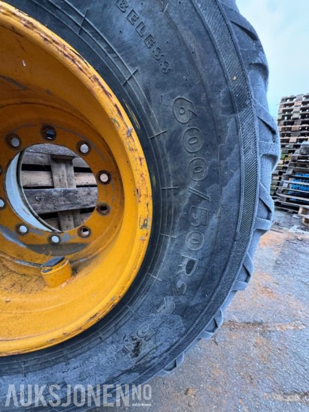 2005 Nokian ELS 600/50 R22.5 – brukt dekk på forsterka felg - Poljoprivredna mašina: slika 4 2005 Nokian ELS 600/50 R22.5 – brukt dekk på forsterka felg - Poljoprivredna mašina: slika 4