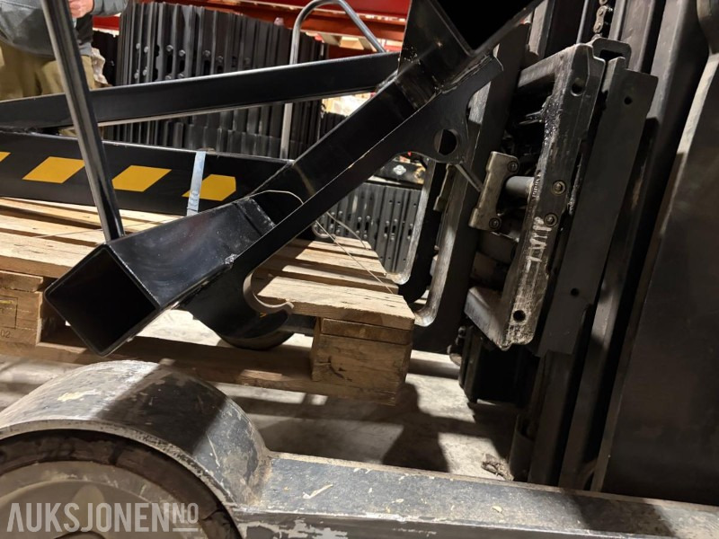 2022 SE SE Storsekkløft SMS-feste 1500kg Kapasitet - Poljoprivredna mašina: slika 3 2022 SE SE Storsekkløft SMS-feste 1500kg Kapasitet - Poljoprivredna mašina: slika 3