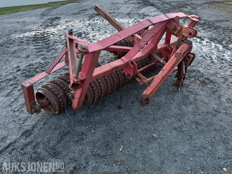 Åker rulle til traktor - Poljoprivredna mašina: slika 5 Åker rulle til traktor - Poljoprivredna mašina: slika 5