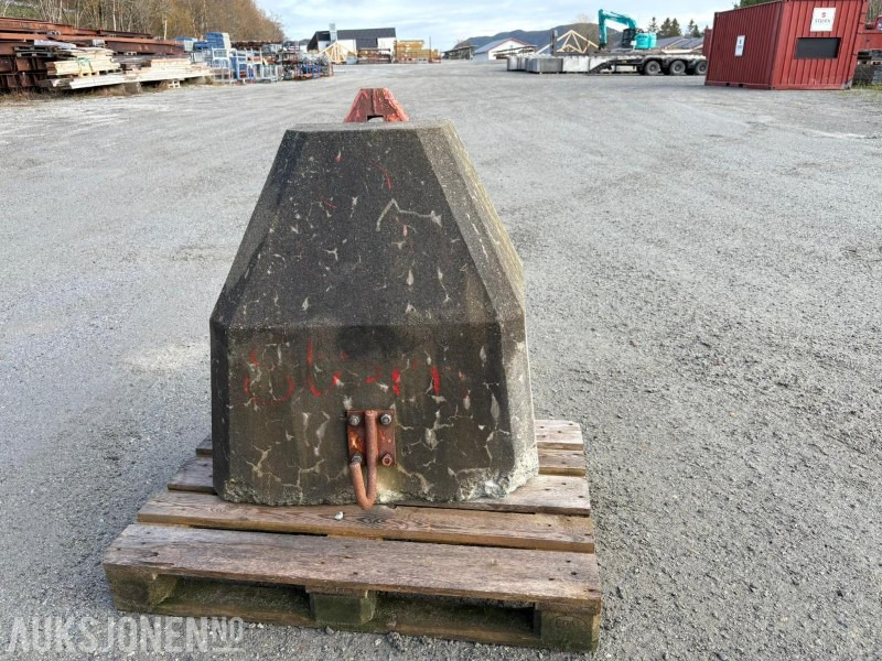 BETONGLODD TIL TRAKTOR - Poljoprivredna mašina: slika 5 BETONGLODD TIL TRAKTOR - Poljoprivredna mašina: slika 5