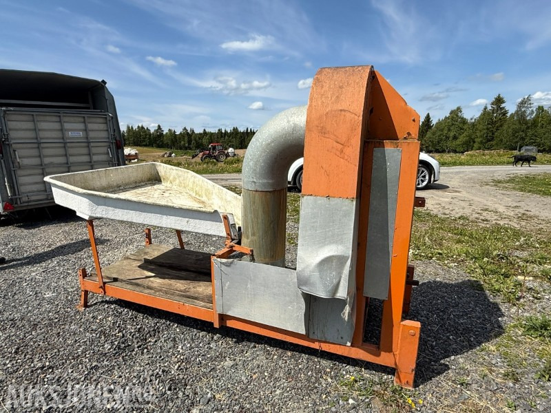 Bærrensker til traktor - brukt til solbær - Poljoprivredna mašina: slika 5 Bærrensker til traktor - brukt til solbær - Poljoprivredna mašina: slika 5