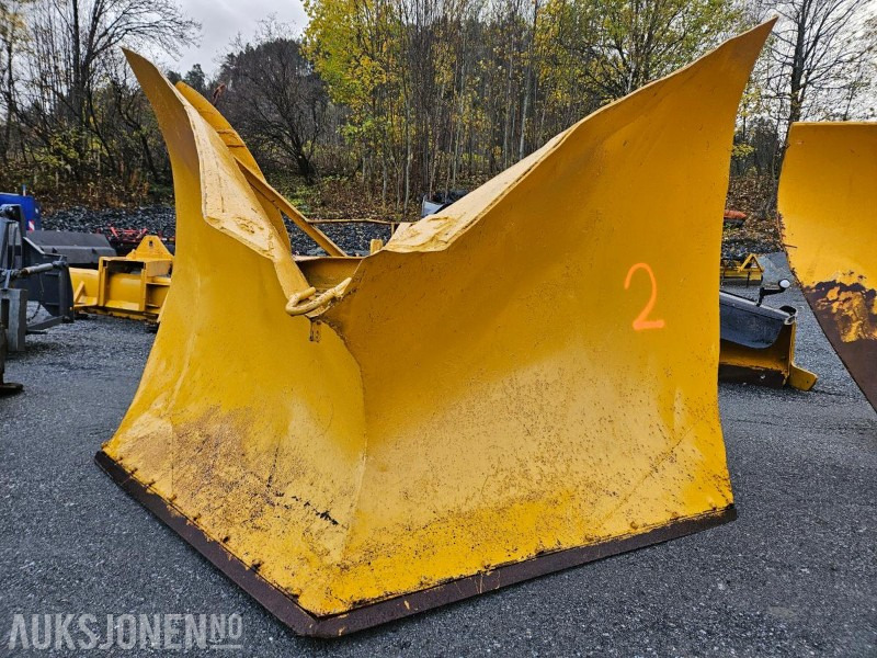 Eldre Spissplog / Snøplog - Poljoprivredna mašina: slika 1 Eldre Spissplog / Snøplog - Poljoprivredna mašina: slika 1