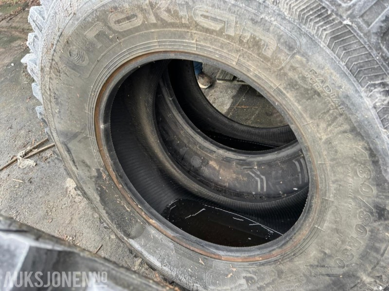 Nokian TRI 2 dekk – 3 stk (1 nytt + 2 brukte ca. 50 %) - Poljoprivredna mašina: slika 5 Nokian TRI 2 dekk – 3 stk (1 nytt + 2 brukte ca. 50 %) - Poljoprivredna mašina: slika 5