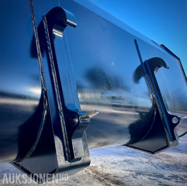 TRAKTORSKUFF 240 CM MED TRIMA/SMS FESTE - Poljoprivredna mašina: slika 3 TRAKTORSKUFF 240 CM MED TRIMA/SMS FESTE - Poljoprivredna mašina: slika 3