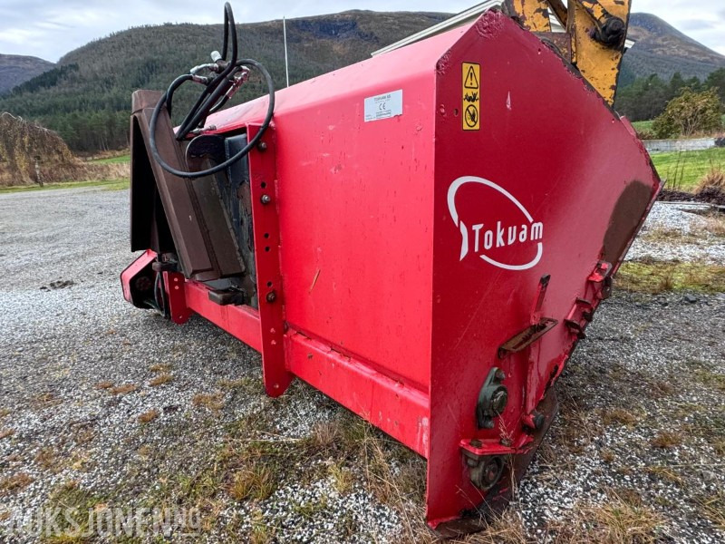 Tokvam selvlastende sandstrøer SMA 1600 - Strøbredde ca 2300 mm - Triangelkobling - 1600 L - Poljoprivredna mašina: slika 3 Tokvam selvlastende sandstrøer SMA 1600 - Strøbredde ca 2300 mm - Triangelkobling - 1600 L - Poljoprivredna mašina: slika 3